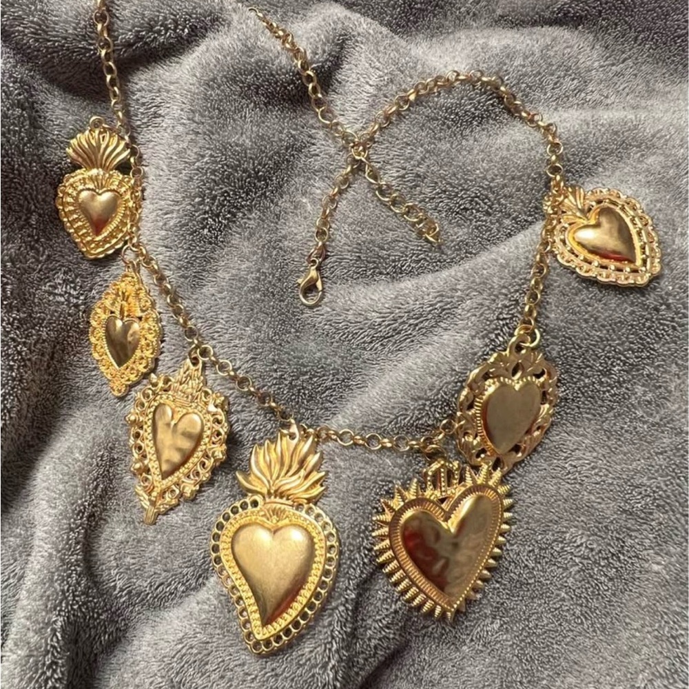 Gold Heart Pendant Necklace